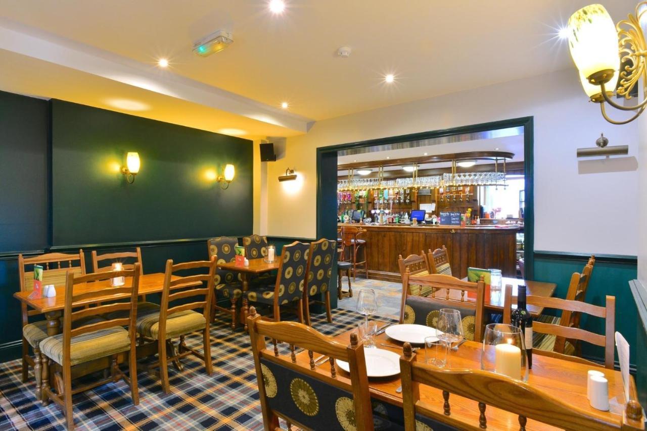 The Crossroads Inn هاليفاكس المظهر الخارجي الصورة